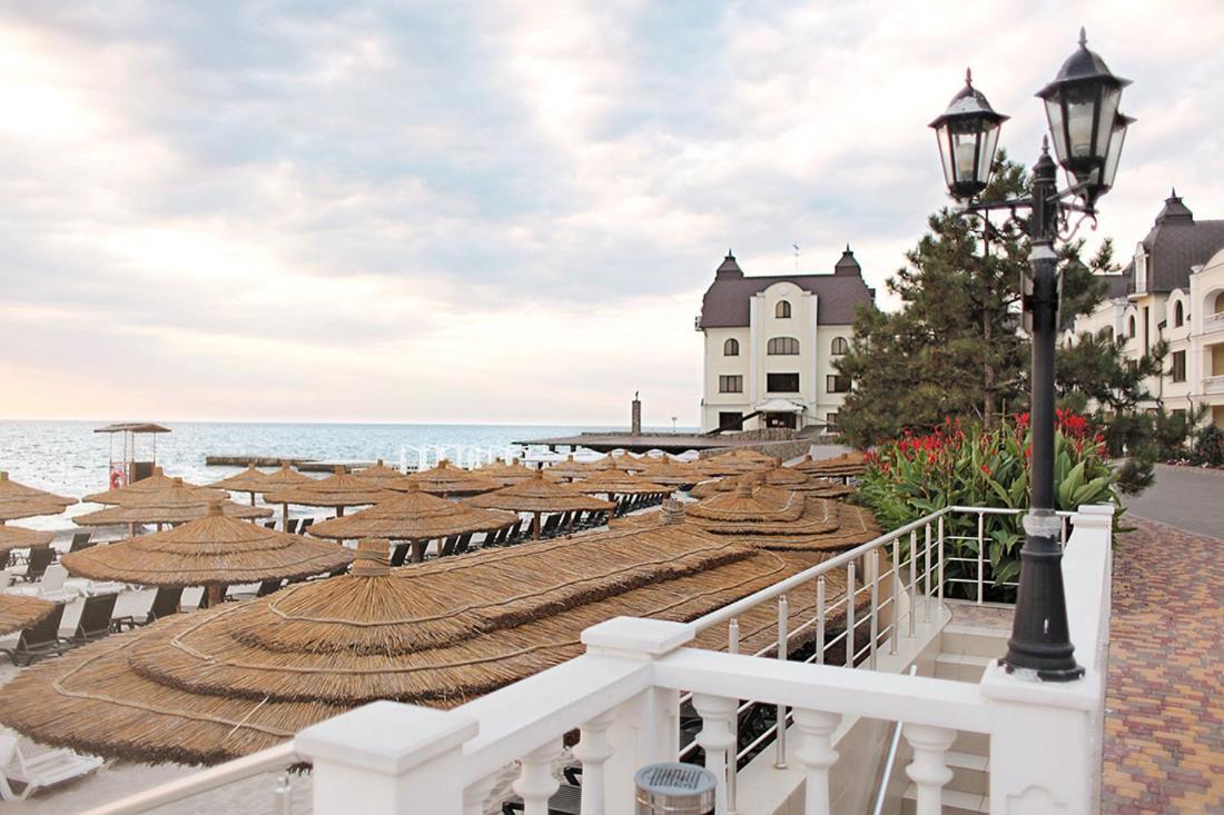 Гранде Петтине Hotel Одеса Екстериор снимка