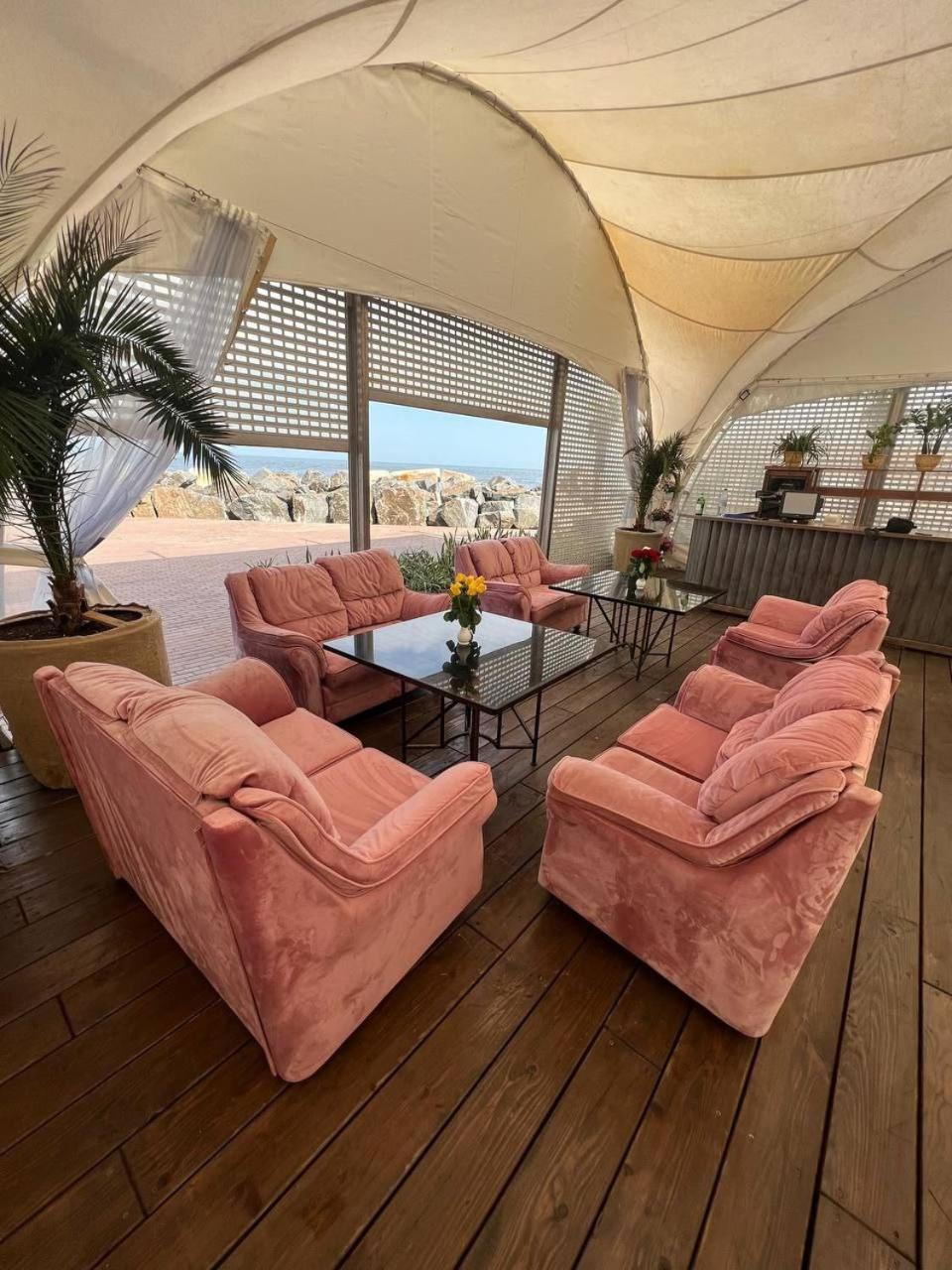 Гранде Петтине Hotel Одеса Екстериор снимка